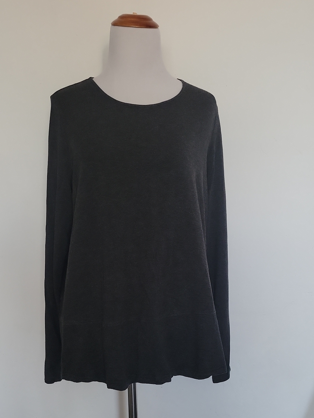 Eileen Fisher Crewneck Long Sleeve Top Split Side Off Black Dark Gray Sz XL